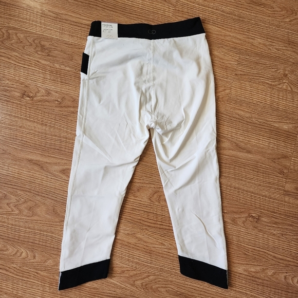 CALIA Women's Essential Cross Capri Legging-Unbleached NWT - Picture 6 of 9